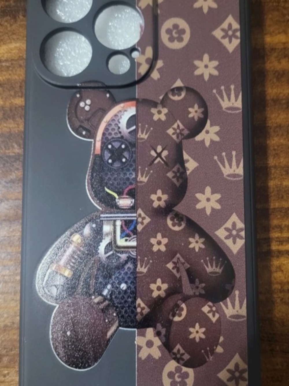 Designer-Style Brown Bear Pattern Phone Case - Brown